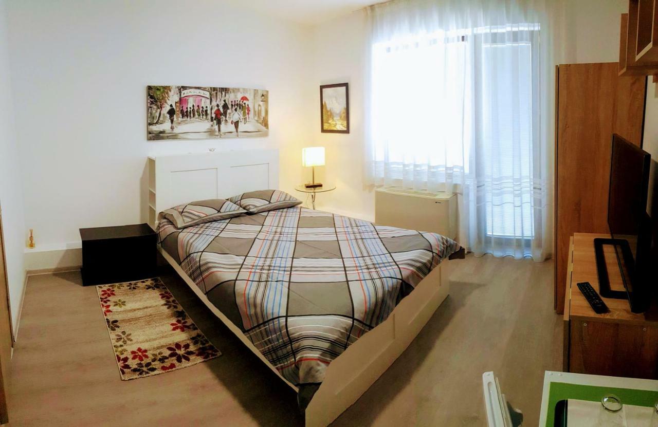 Villa Sanitas 泰基尔吉奥尔 外观 照片